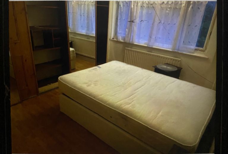 DSS ACCEPTED LARGE DOUBLE ROOM CATFORD/LEWISHAM 