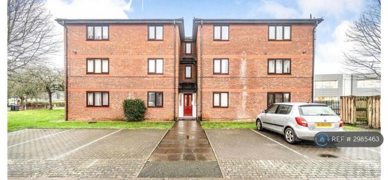 2 bedroom flat in Wetherby Close, Chester, CH1 (2 bed) (#2985463)
