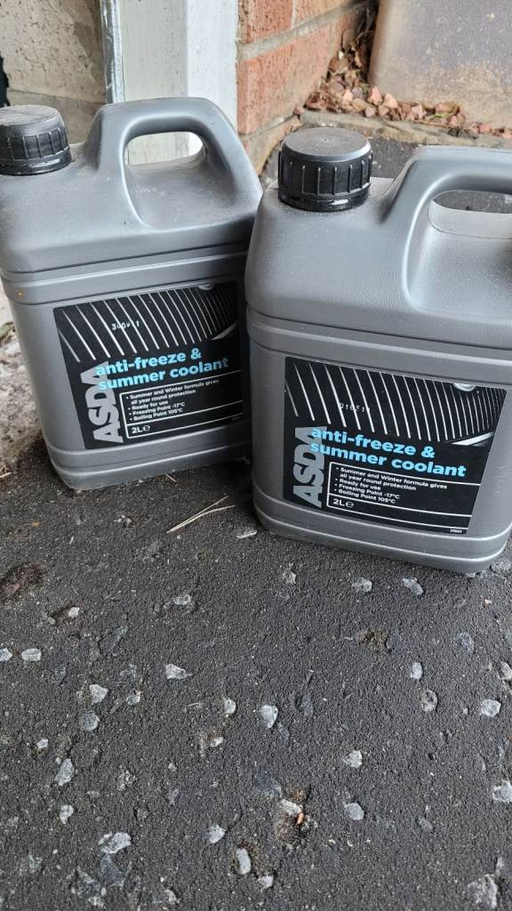 Brand new & sealed car antifreeze & coolant