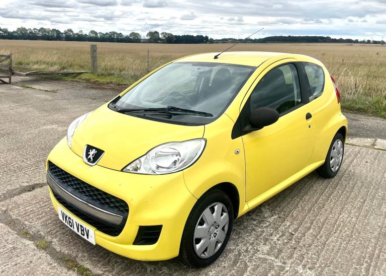 image for 2011 Peugeot 107 Urban Lite*10m mot*£20 tax*70mpg*Low Insurance*ONLY 66k miles