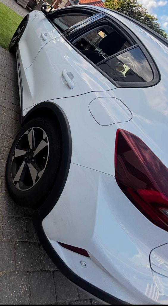 Ford, FOCUS, Hatchback, 2023, Manual, 999 (cc), 5 doors