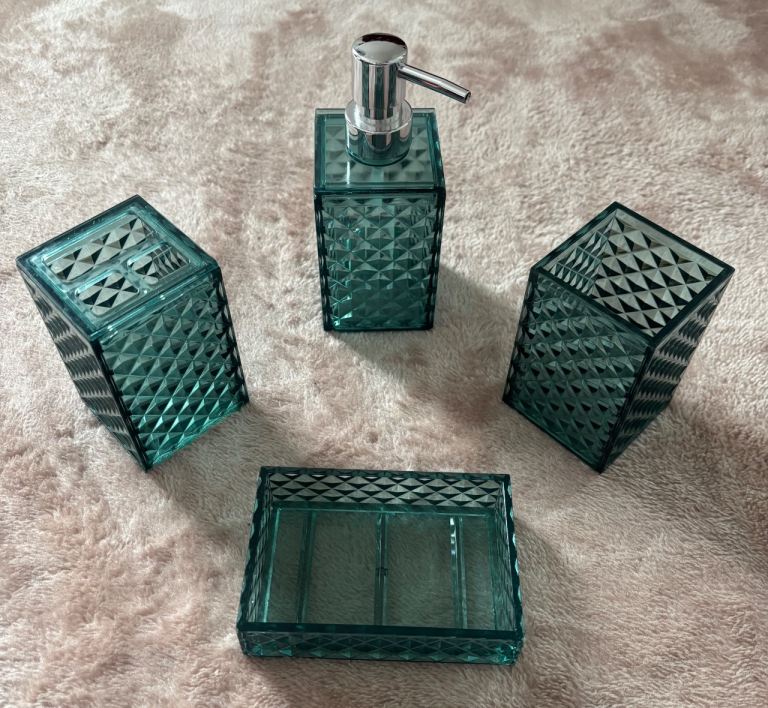 4 piece Bathroom Blue Accessories Set 