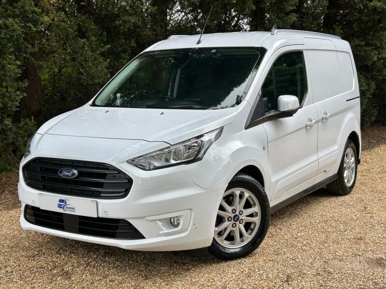 70(20) FORD TRANSIT CONNECT Limited 200 L1 SWB Automatic 1.5TDCi Euro6 (120PS)