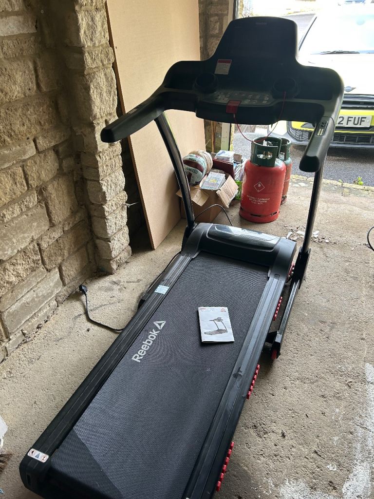 Reebok fold up treadmill