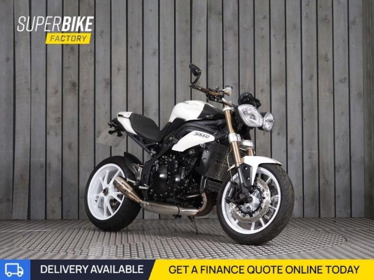 2011 11 TRIUMPH SPEED TRIPLE 1050