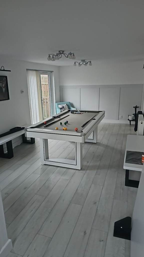 Pool table/dining table
