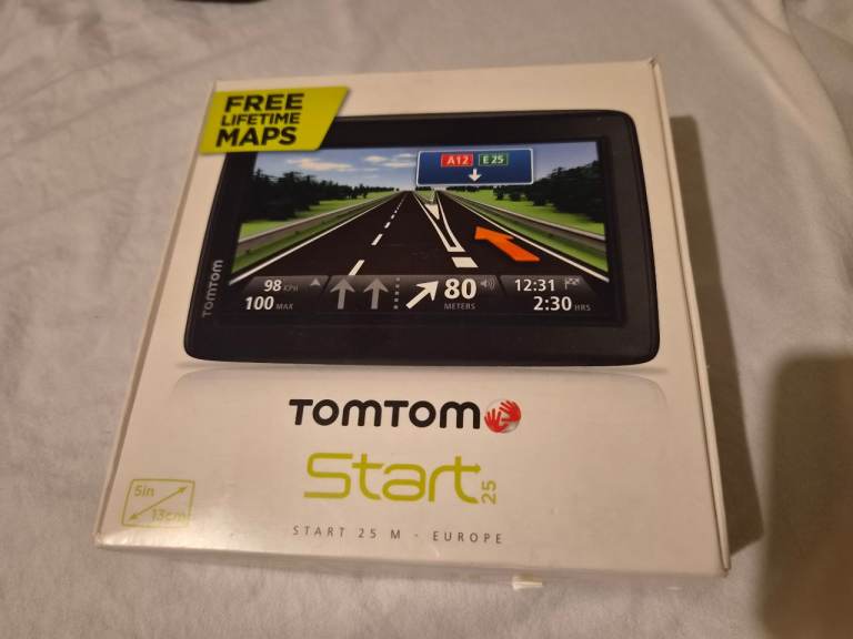 TOM TOM START 25. LIFETIME MAPS. 45 COUNTRIES. 