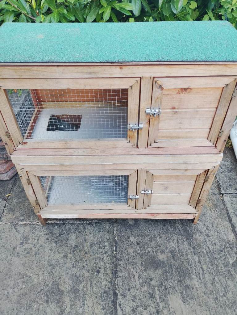 Guinea pig cage