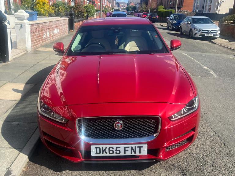 Jaguar, 2015, 1999 (cc)