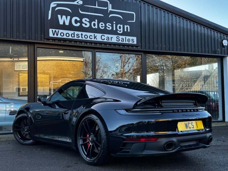 2024 Porsche 911 GTS 2dr PDK COUPE PETROL Automatic