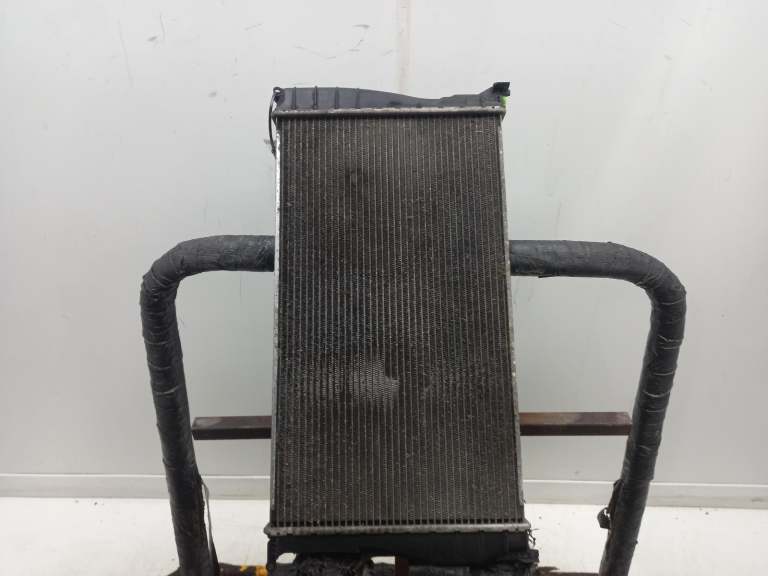 Bmw X1 Radiator 2009-2015 2.0l N47d20o1 (N47d20c) 7788903