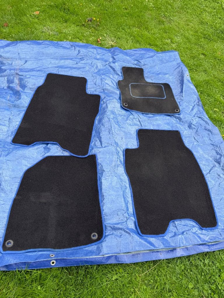 Honda civic mats MK9 used 