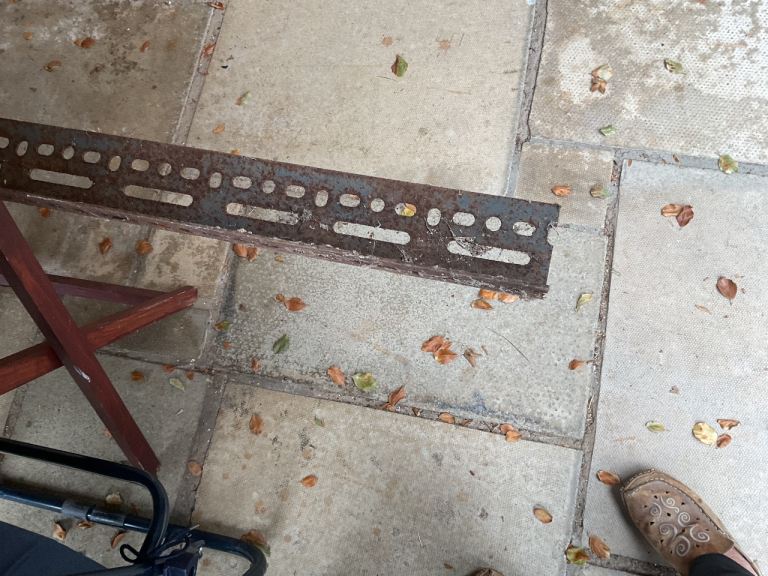 Metal Angle Framing