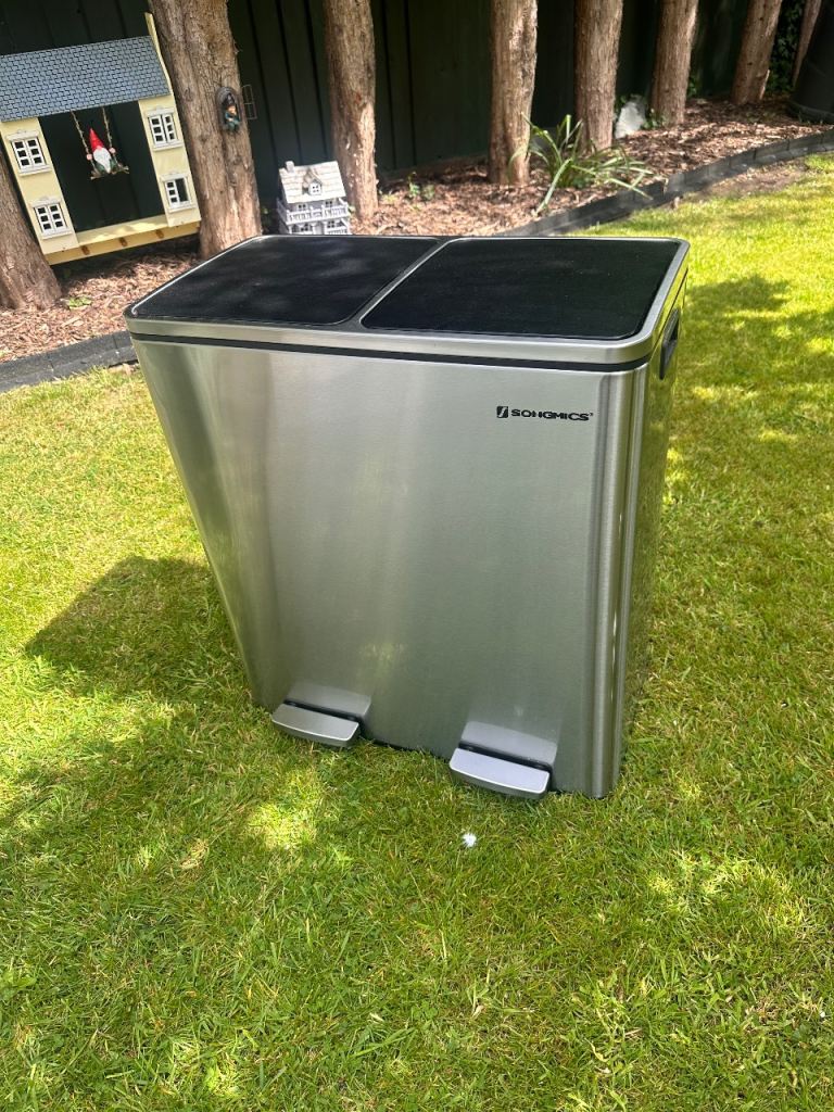 Songmics dual rubbish bin