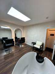 Beauty Rooms to Rent in Thornton Heath