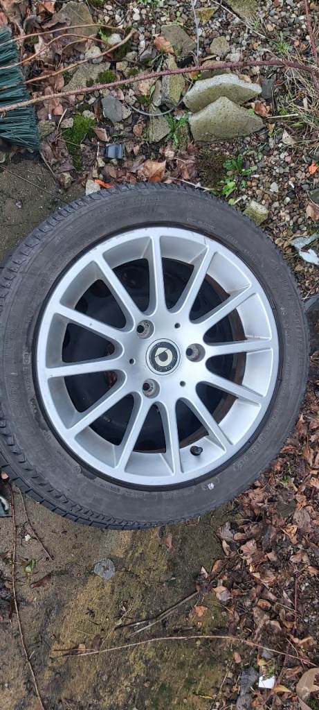 SMART CAR ALLOY WHEEL 155/60/15 BRIDGESTONE TYRE 