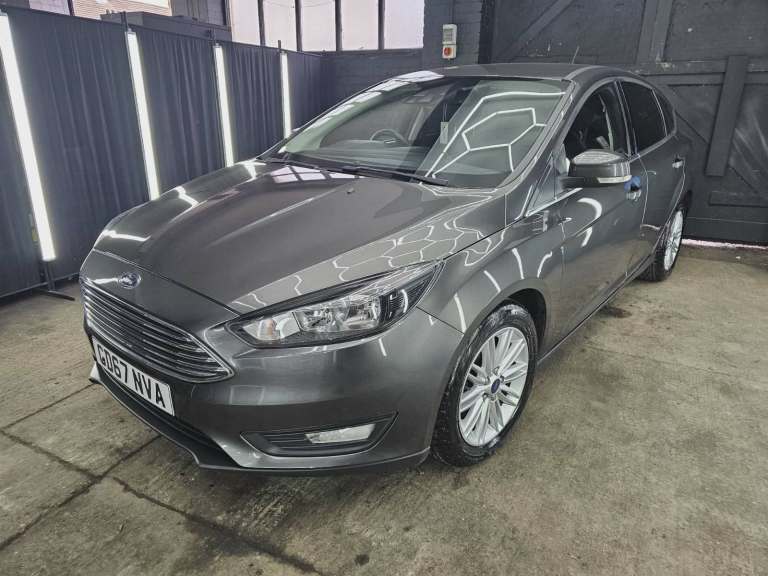 FORD FOCUS - NEW WET BELT - 2X KEY - 12 MONTHS M.O.T - GREY 