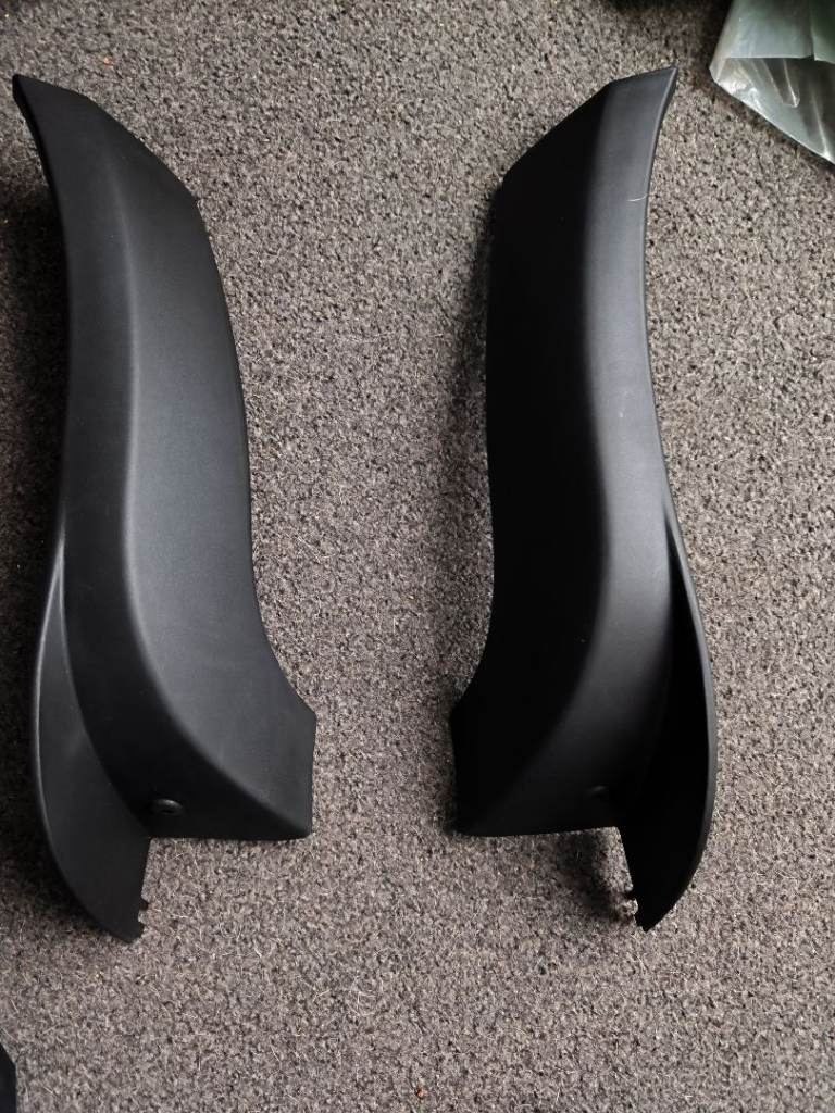 Mini one plastic bumper trims