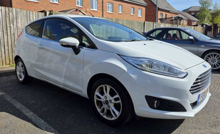 Ford Fiesta 1.0T EcoBoost Zetec
