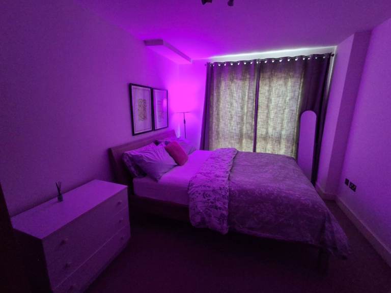 City centre flat with parking