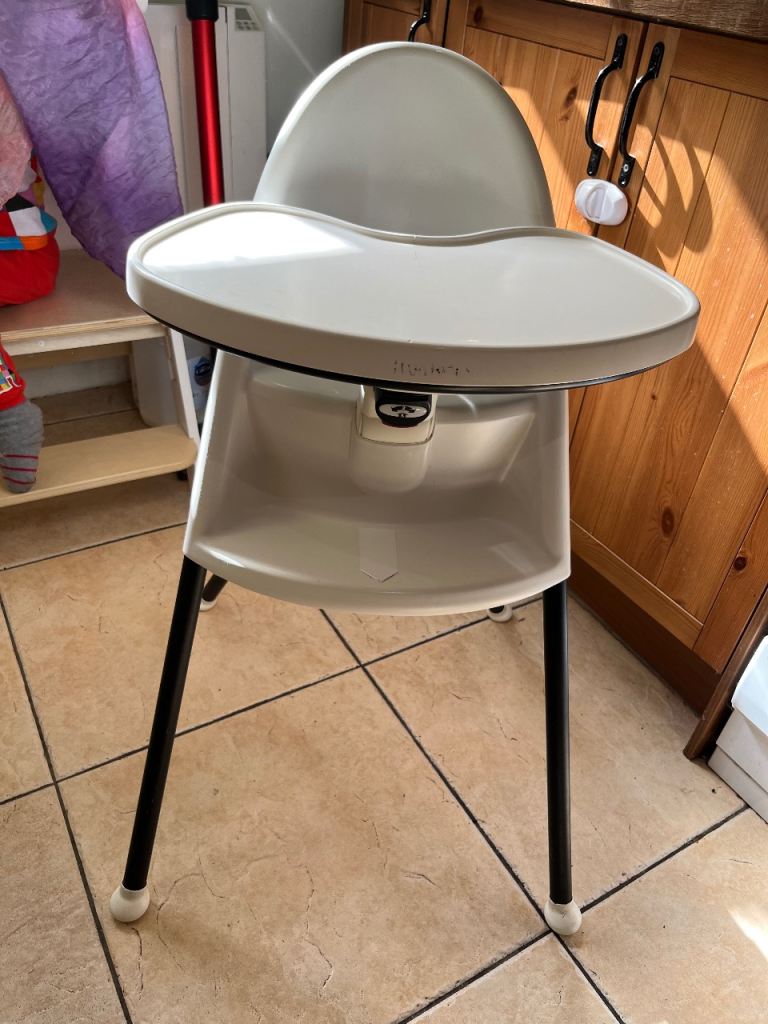 Baby Bjorn compact highchair