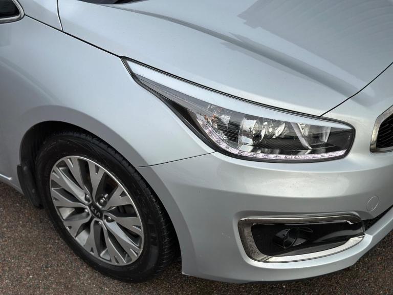 2016 Kia Ceed 1.6 CRDi ISG 3 5dr HATCHBACK DIESEL Manual