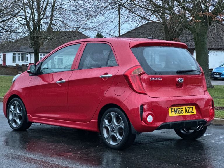 KIA PICANTO SPORT 2017 1.2 PETROL 55,000 MILEAGE LONG M.O.T 5DOOR EXCELLENT CONDITION RED