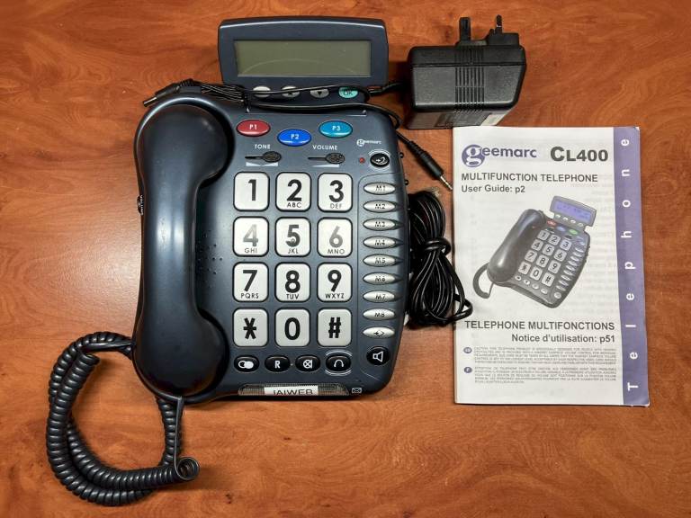 Geemarc Big Button Amplified Phone - 03