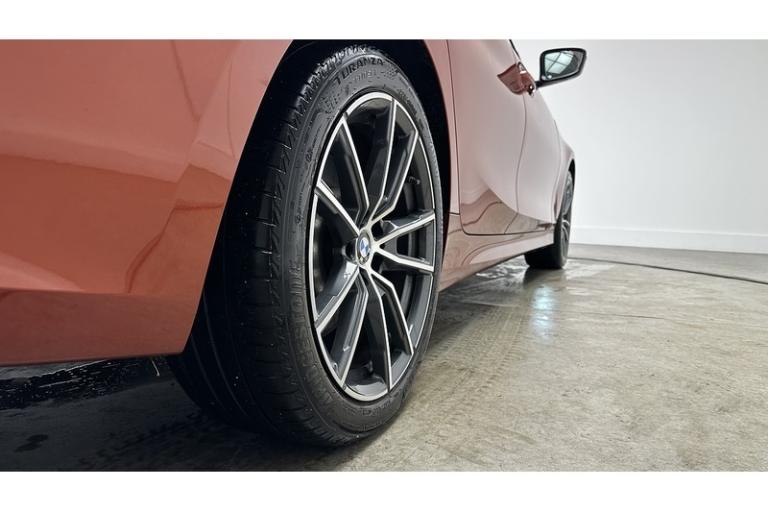 2019 BMW 3 Series 330e Sport Pro Saloon HYBRID Automatic