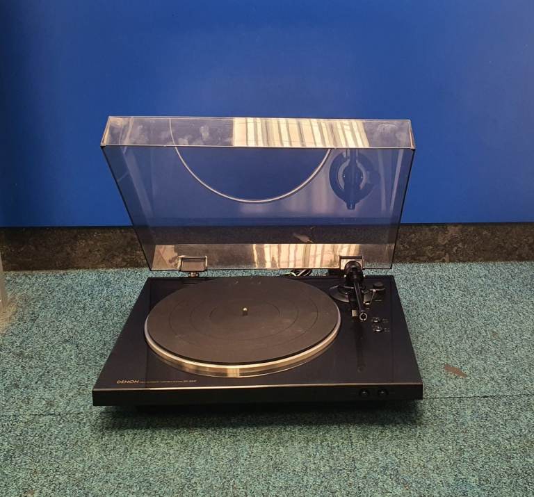 Denon DP-300F Fully Automatic Turntable - Black W/Cartridge 