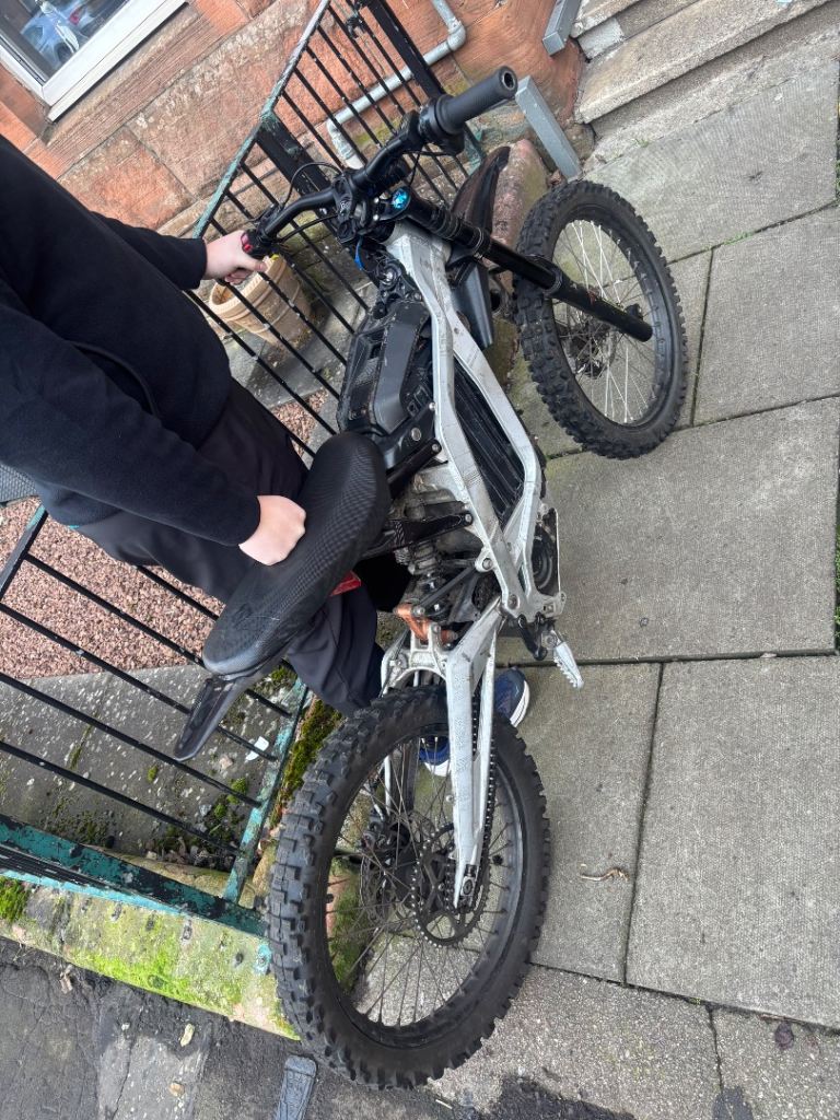 2022 Surron Light Bee