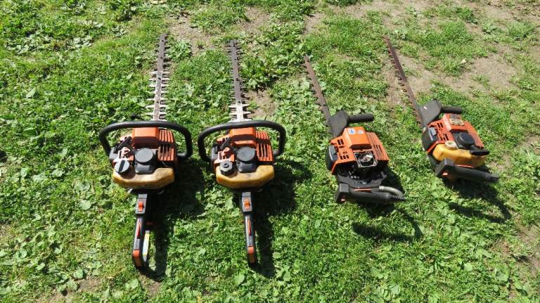 4x Stihl Hedge cutters