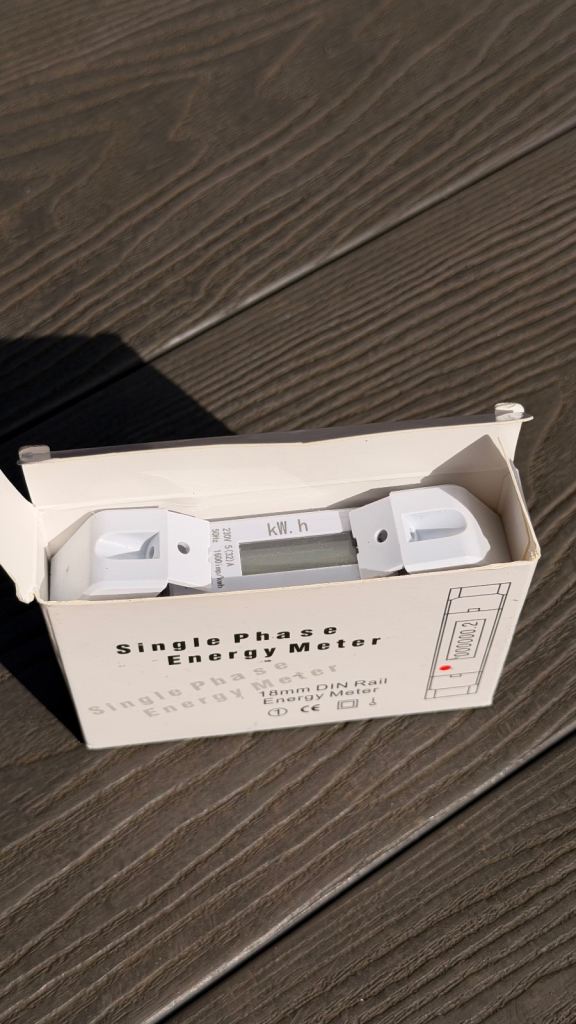 LCD Digital Single Phase Meter Electricity Meter Wattmeter Din Rail Meter 5(32)A