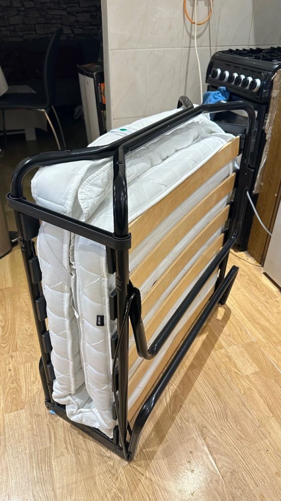 image for Folding bed