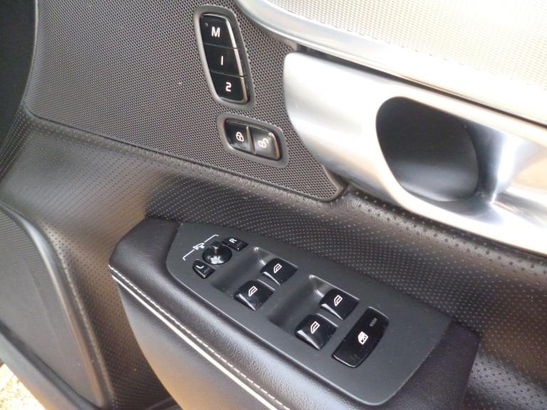 2020 Volvo V90 2.0 D4 R-Design Plus Auto Euro 6 (s/s) 5dr ESTATE Diesel Automatic