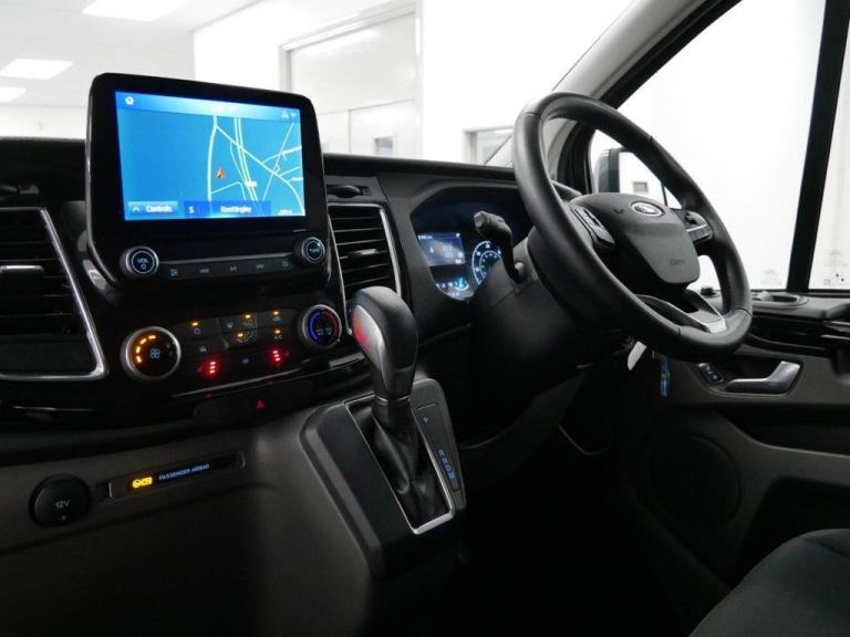 2023 TRANSIT CUSTOM 300 2.0 EBL 170 BHP SWB LIMITED AUTOMATIC CREWCAB ( NO VAT )