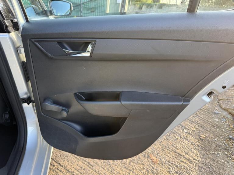 2015 Skoda Fabia 1.2 TSI SE L 5dr DSG HATCHBACK PETROL Automatic