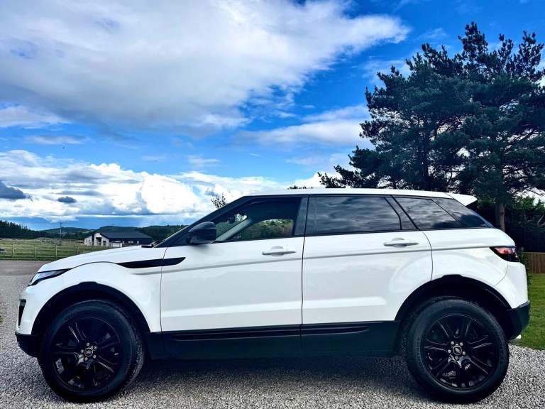 LAND ROVER RANGE ROVER EVOQUE 2.0 TD4 SE Tech 2018
