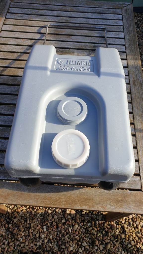 Fiamma 23 ltr water roller tank