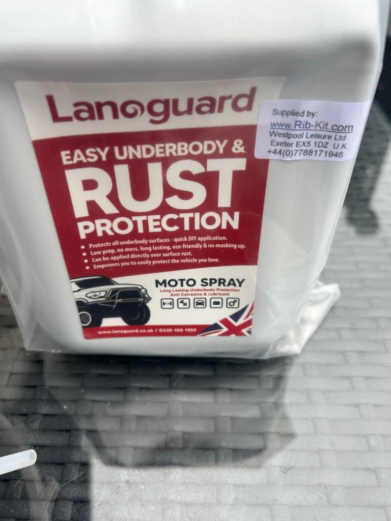 Vehicle Lanogaurd rust protection 