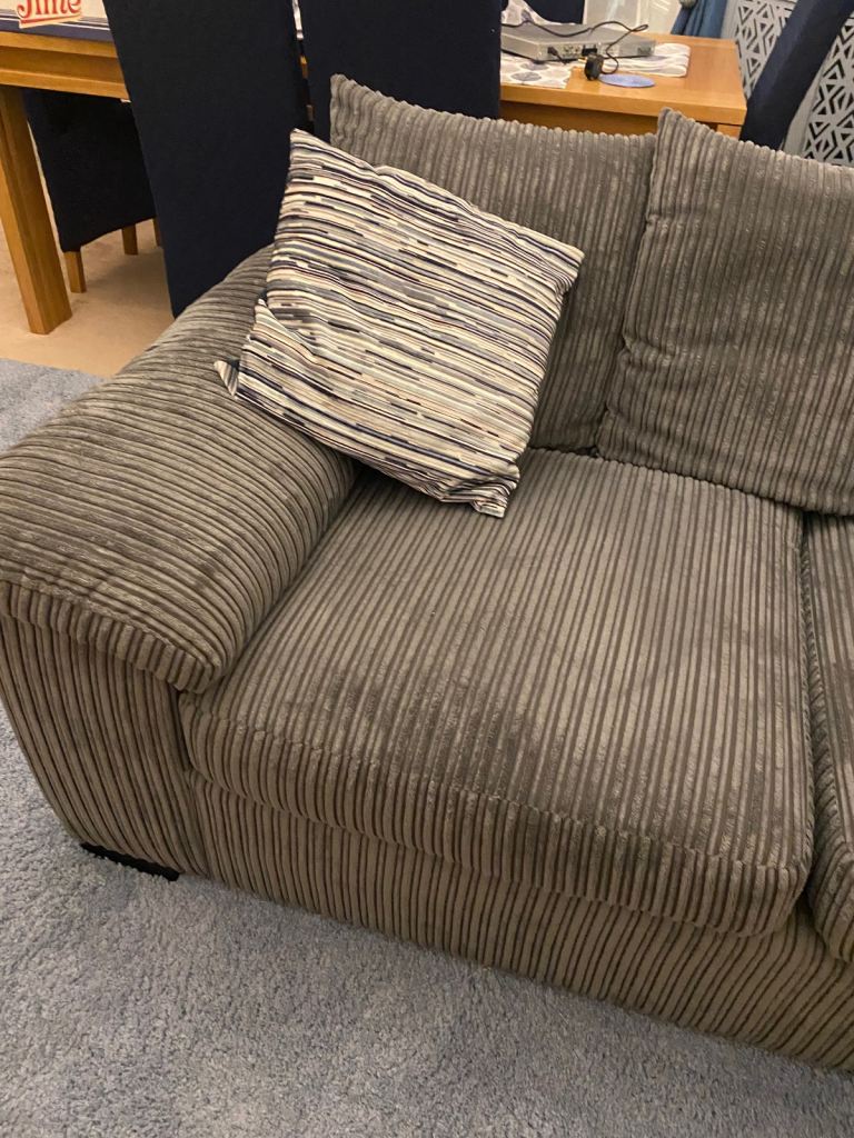 Corner Sofa with Chaise