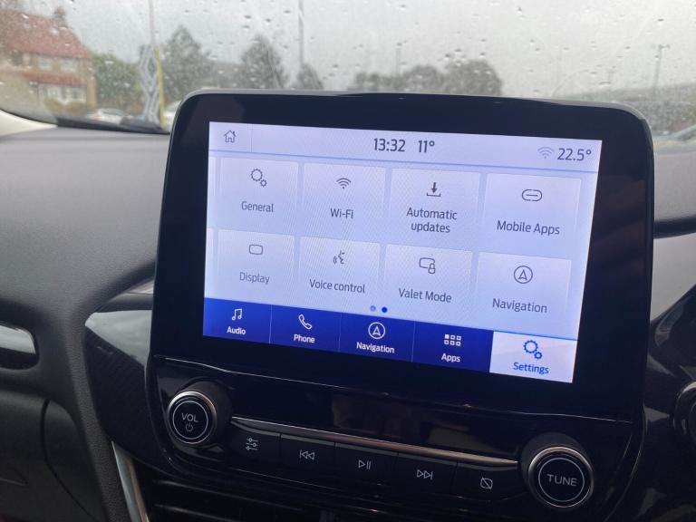 2023 Ford Puma 1.0 EcoBoost Hybrid mHEV Titanium 5dr Hatchback Petrol Manual