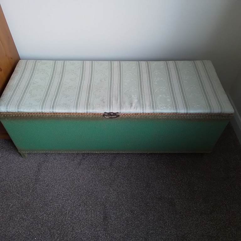 Lloyd loom style 