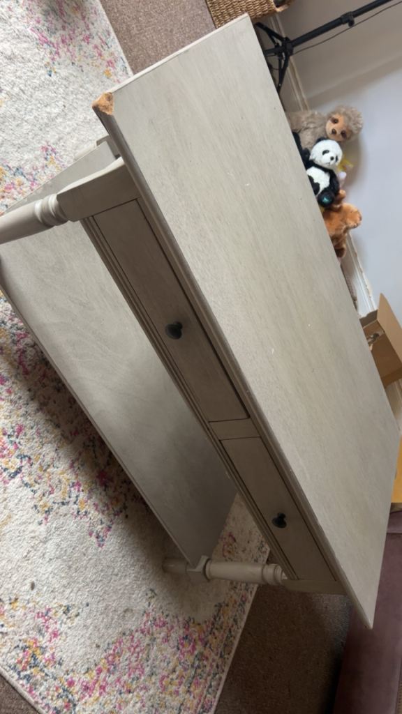 Coffee table for free