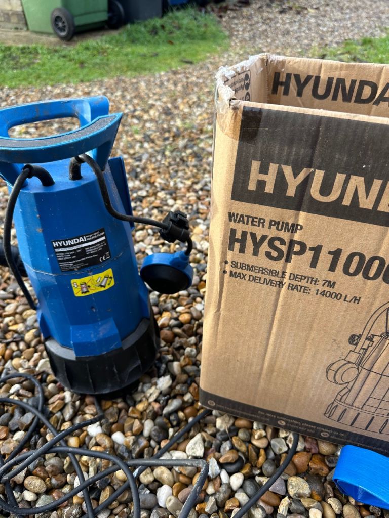 image for Hyundai pump