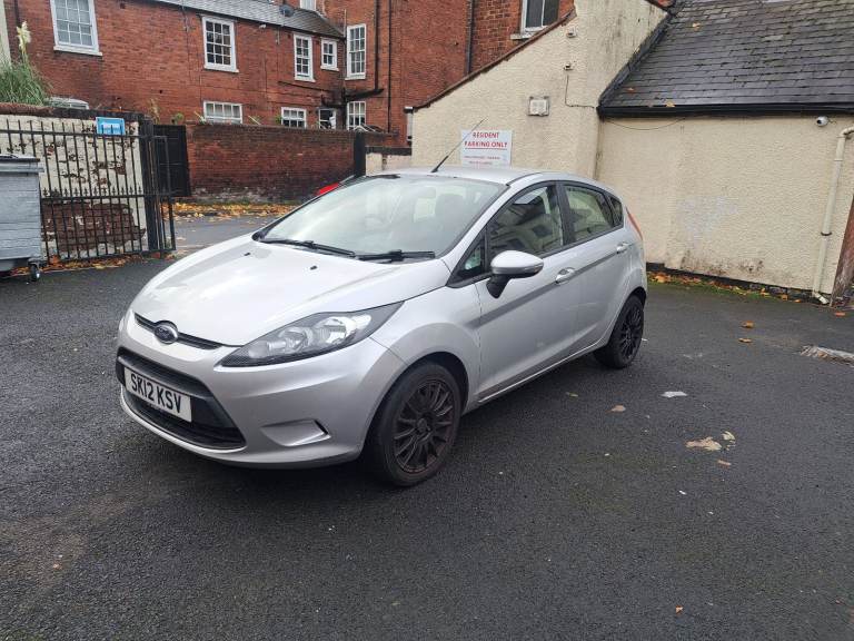 Ford, FIESTA, Hatchback, 2012, Manual, 1242 (cc), 5 doors