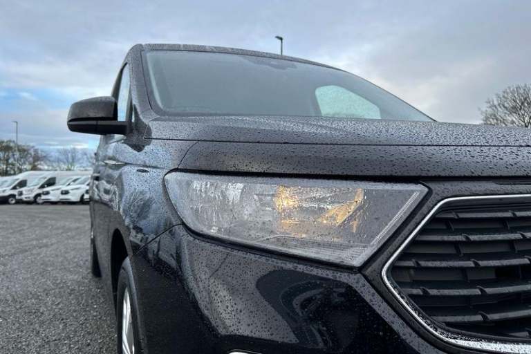 2025 Ford Transit Connect 250 Limited AUTO L2 LWB 1.5 EcoBoost PHEV 150ps, AIR CON, REAR PARKING ...