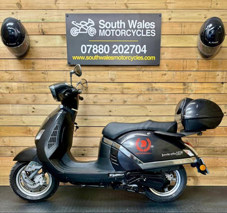 Lambretta LN 150 : 2014 model : ONLY 1110 MILES 