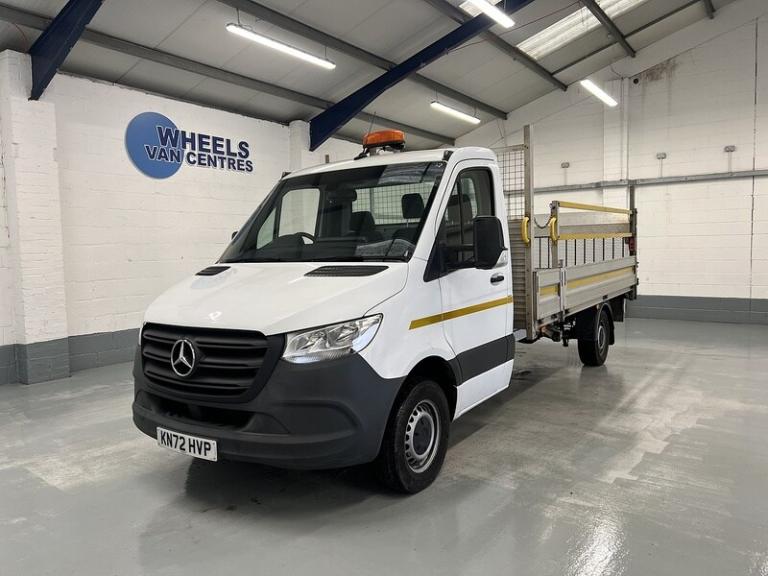 2022 Mercedes-Benz Sprinter 3.5t Progressive Chassis Cab CHASSIS CAB DIESEL Manual