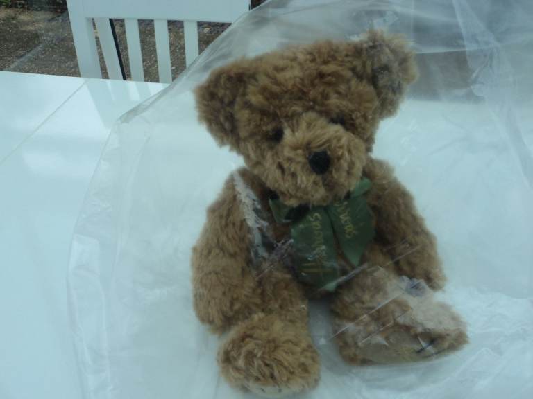 BRAND NEW 'HARRODS' ultra soft TEDDY BEAR. Toys. Hobbies. 